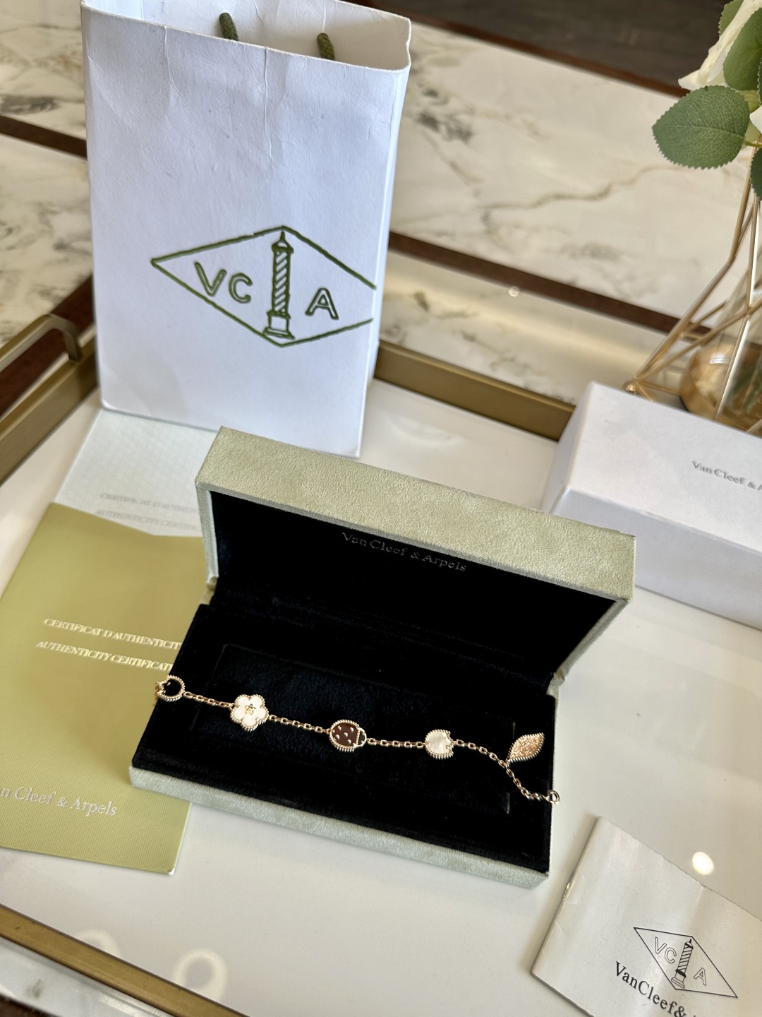 VAN CLEEF ARPELS jewelry model 26